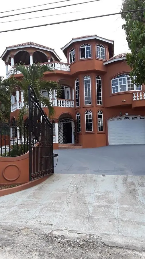 Cazwin Villas Montego Bay