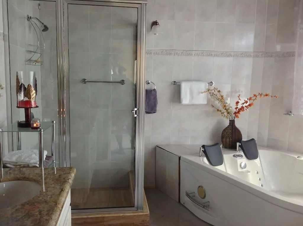 Cazwin Villas Montego Bay Konukevi