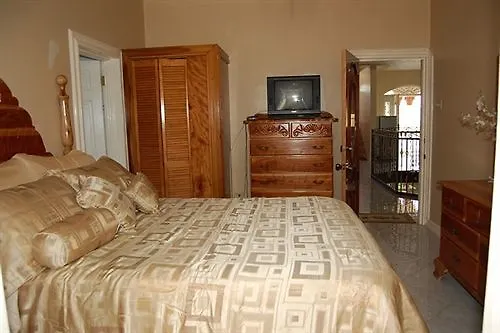 Cazwin Villas Montego Bay Konukevi